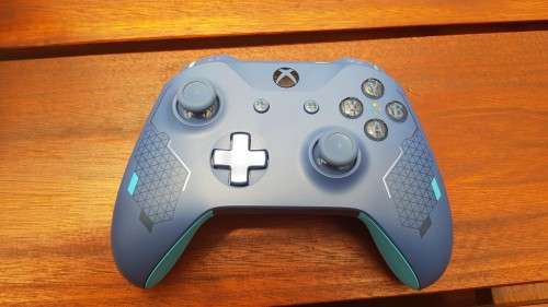 Xbox One Wireless Controler Blue