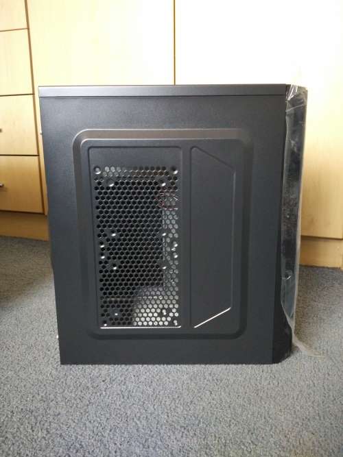 CASE AND POWER SUPPLY BUNDLE BRAND NEW, Relisted