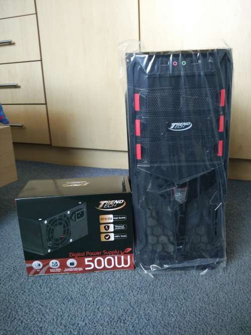 CASE AND POWER SUPPLY BUNDLE BRAND NEW, Relisted