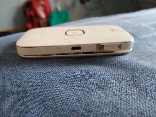 Huawei R216 4G LTE Pocket Router