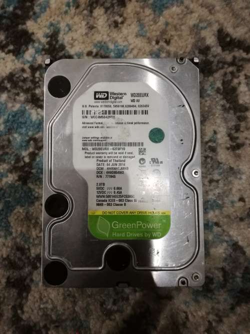2 x Sata HDD's and 2 x Sata Optical Drives