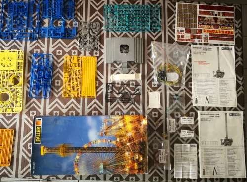 Faller HD 140325 - Power Tower Fairground operator - HO Scale Building Kit