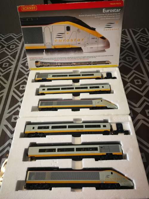 Hornby - Eurostar Class 373 Train Pack - R2379