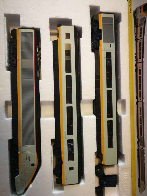 Hornby - Eurostar Class 373 Train Pack - R2379