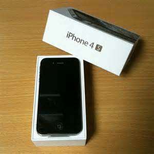 iPHONE 4S 16GIG WITH BOX AND ALL ACCESSORIES