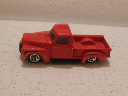 HOT WHEELS CHEVY BAKKIE