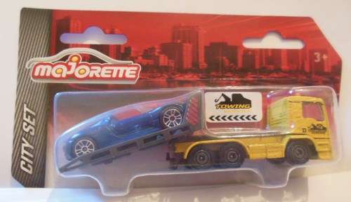 MAJORETTE TOWING SET - FLATBED WITH PORSCHE 918