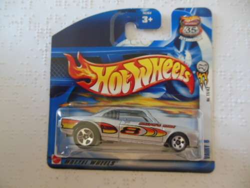 HOT WHEELS VAIRY 8