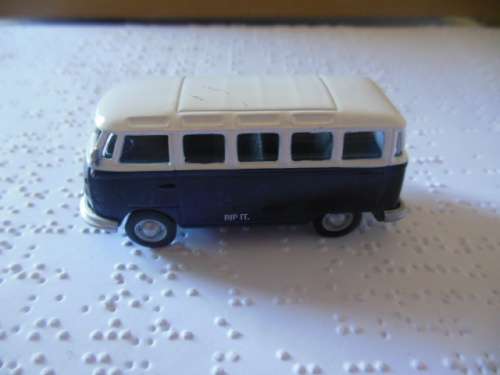 GREENLIGHT VOLKSWAGEN T1 KOMBI