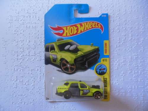 HOT WHEELS TIME ATTAXI