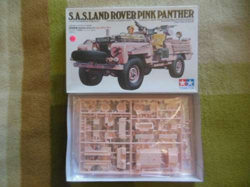 TAMIYA 1/35 SCALE SAS PINK PANTHER LAND ROVER