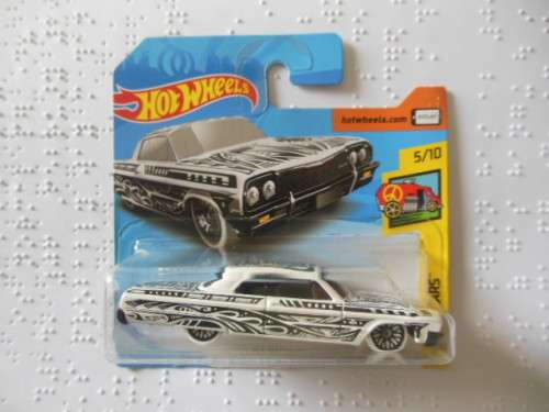 HOT WHEELS CHEVY IMPALA