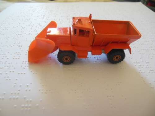 HOT WHEELS OSHKOSH SNOW PLOW