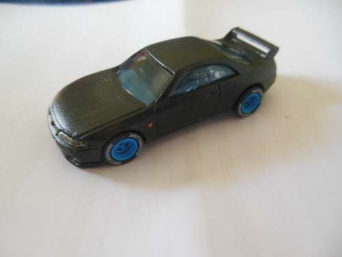 HOTWHEELS CUSTOM NISSAN SKYLINE GTR33 - drilled base / repaint / realrider wheelswop
