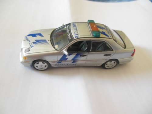 MINICHAMPS 1/43 SCALE MERCEDES-BENZ C-CLASS F1 SAFETY CAR