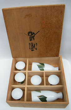 Saki Carafes and Cups in its wooden presentation box