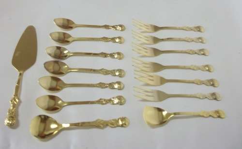 Complete 15pc set of gold plated teaspoons, forks, 2x sugar spoons and cake server