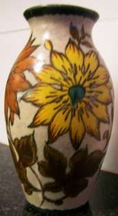 GOUDA - Lovely hand painted Vase (19cm) - Crazy R1 N/R