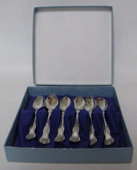 EPNS A1 - Kings Pattern - Set of 6 Tea Spoons in original packaging - Nice!