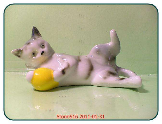 Wagner & Apel - Kitten with Ball