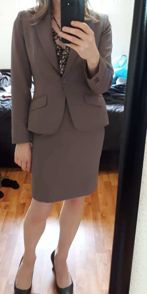 Size 34 Chocolate Imagemakers Jacket