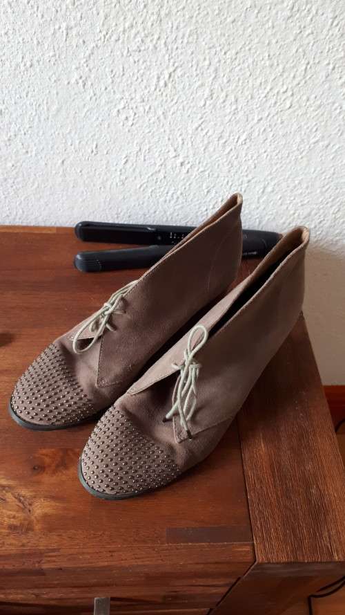 Suede Size 8 Urban Booties