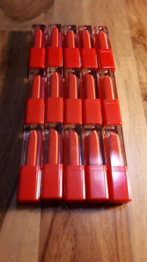 Red Essence Liquid Lipstick Bundle x15