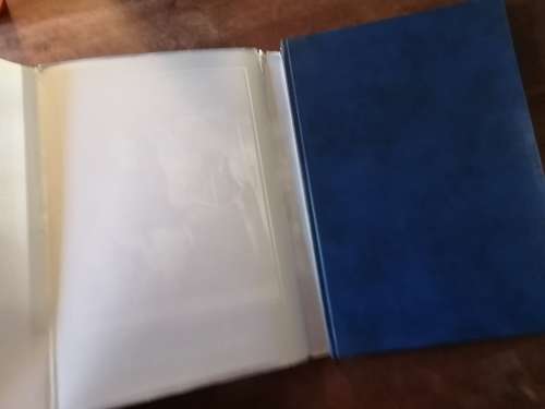 PORT ELIZABETH: A SOCIAL CHRONICLE TO THE END OF 1945 - Margaret Harradine