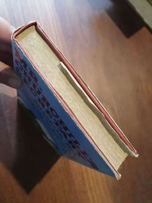 MR CHURCHILL`S SECRETARY - Elizabeth Nel *signed