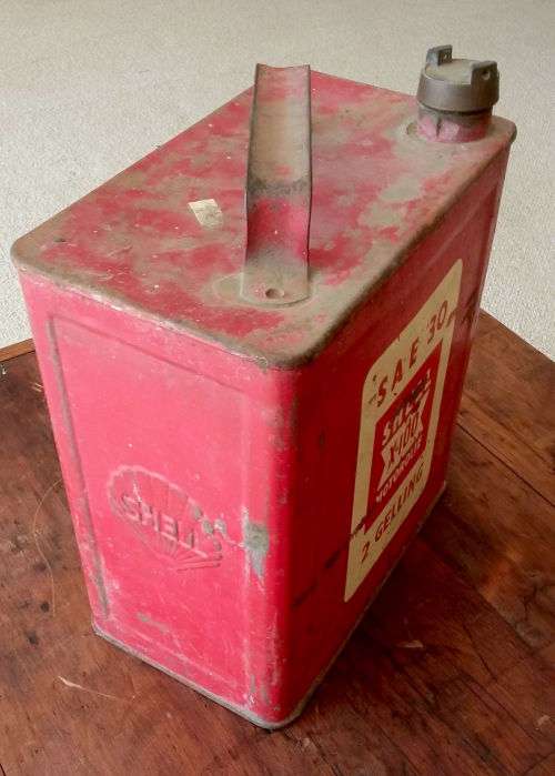 Vintage 2 Gallon Shell X-100 S.A.E. Motor Oil Tin