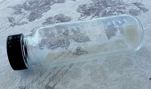 Vintage Glass Everflow Glass Babies Bottle with Original Lid Made in USA