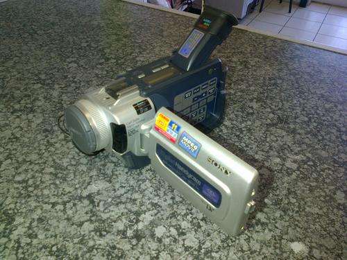 SONY HANDYCAM DVR-TRV17E (T)