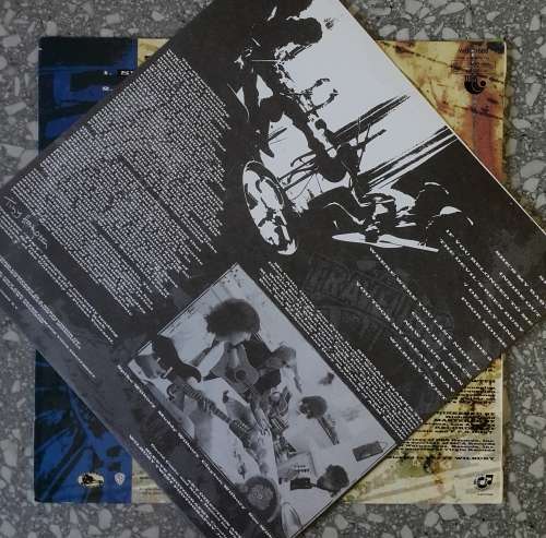 TRAVELING WILBURYS - VOLUME THREE Vinyl, LP, Album Country: South Africa Released: 1990