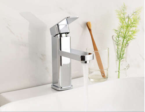 EXCLUZO BIG BODY SQUARE BASIN MIXER (17cm HIGH)