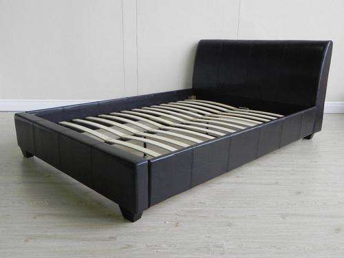 Cielo Faux Leather Bed - Model 800