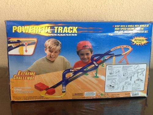 Powerfull 5.7m race track with motorized stunt racer