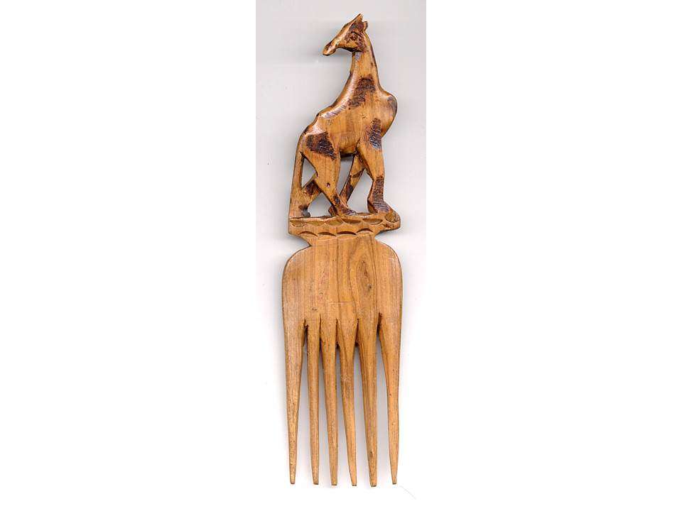 GIRAFFE CARVED WOODEN COMB * see Sweetleaf 4 more items