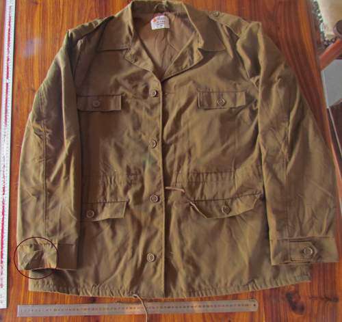 Padded brown bushjacket