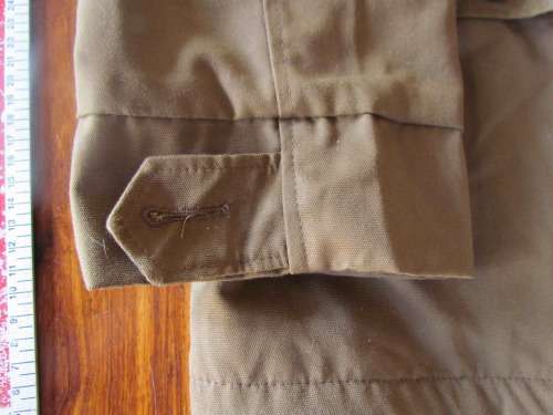 Padded brown bushjacket