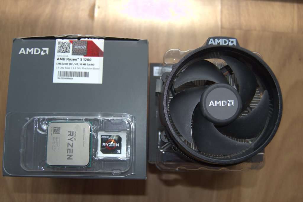 AMD RYZEN 3 1200 Processor with Wraith cooler