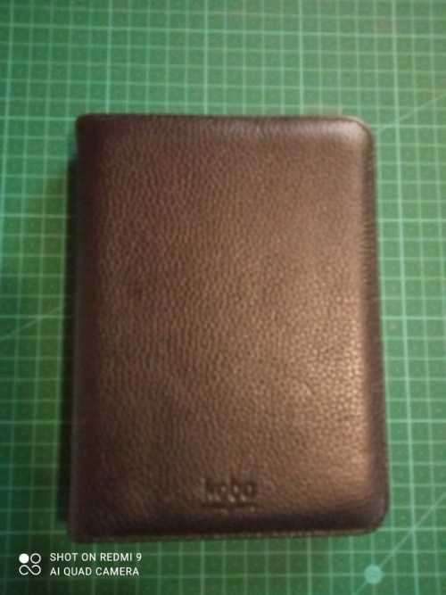 KOBO E-reader with cover - Including books of your choice