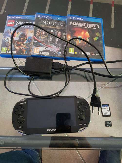 Sony PSVITA (wifi) console bundle