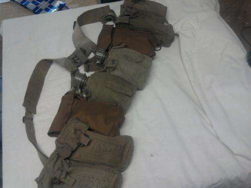 Spes utility pouches SADF surplus - in canvas for R4 Pat70. - B