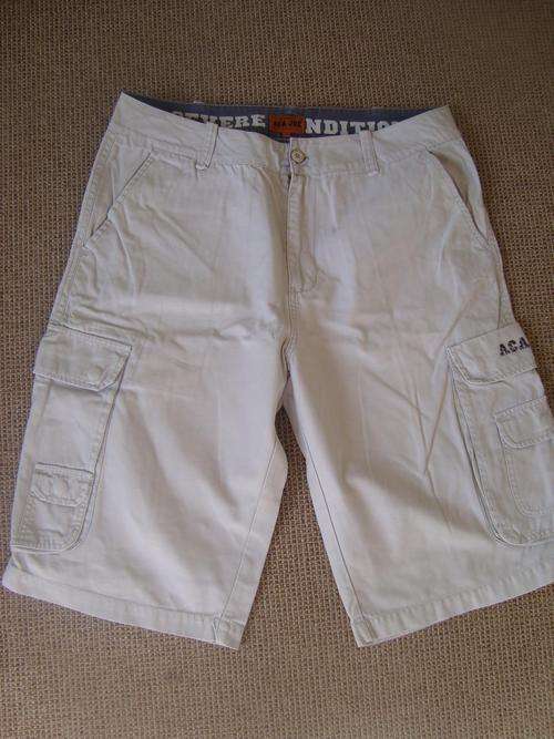 Aca Joe Shorts- in excellent condition - to fit mens size 34