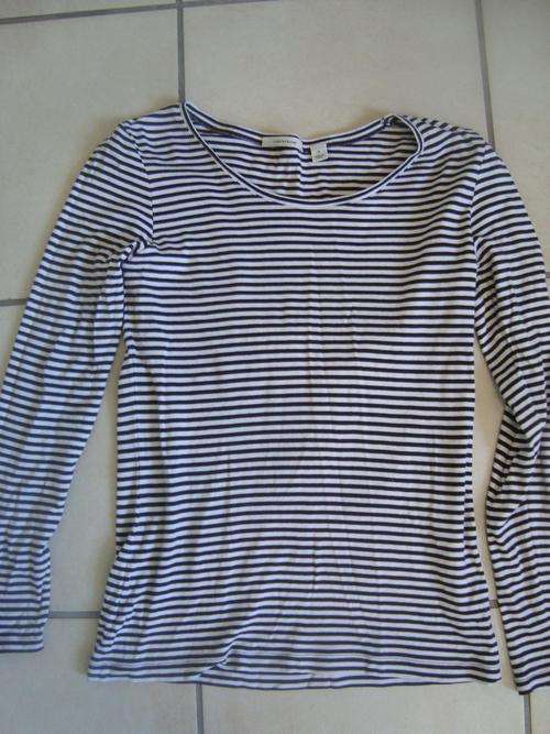 Stunning Country Road Top - AS NEW - only worn twice - Size M