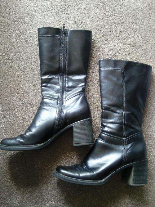 Black Boots Size 8