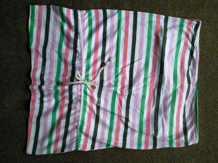Snap Friday R1 Auction: BRAND NEW FOX STRIPED Ladies TOP (M)