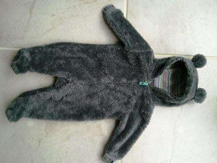 ALMOST NEW Woolworths Gorgeous Grey Teddy Bear Baby Gro Unisex 3-6 months