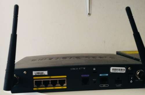 Cisco 877W router