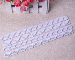 Fondant Wavy Edge Cutter Strip